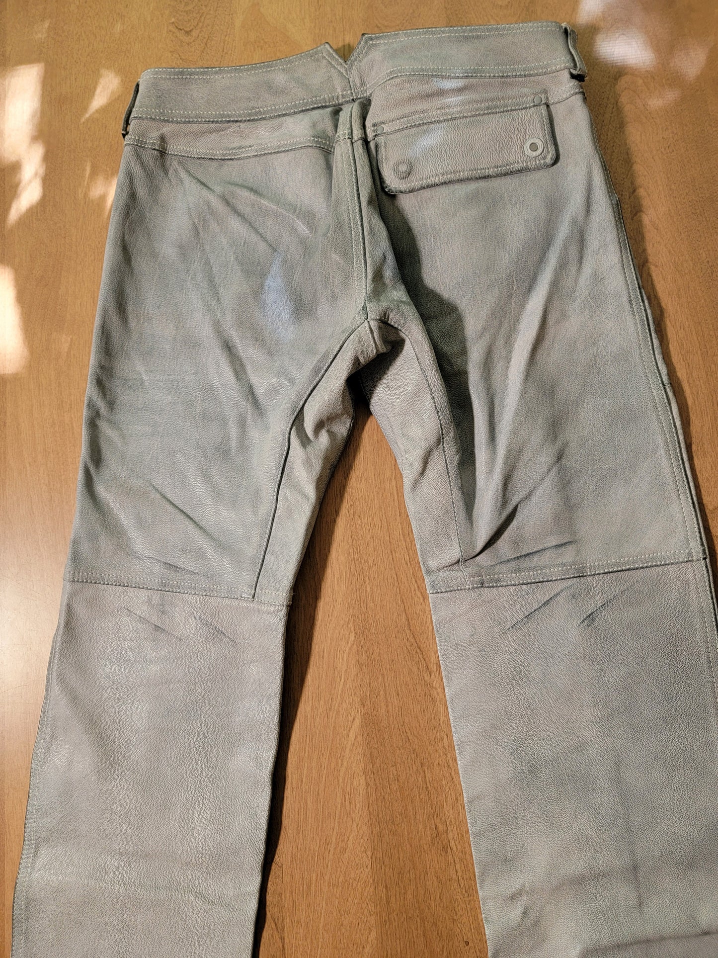 32 Diesel Grey